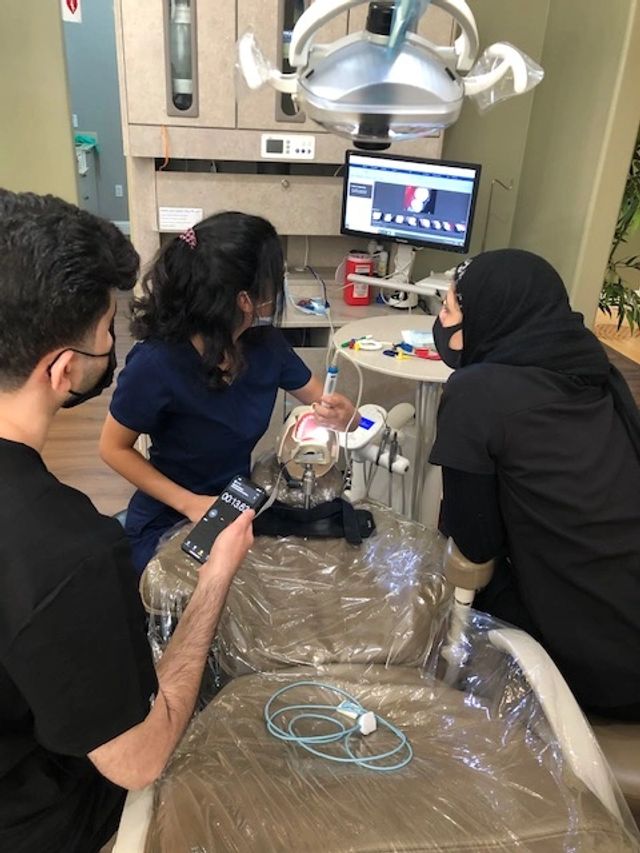 Dental radiography equipment practice